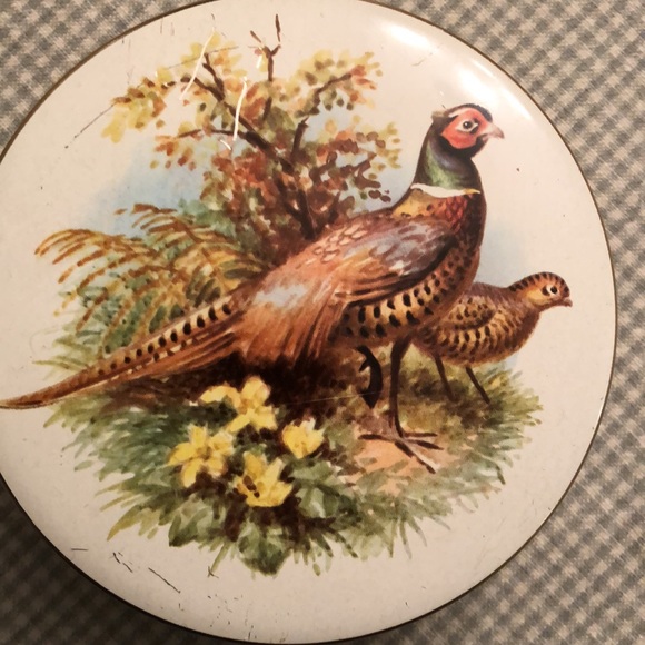 Vintage Riley’s Toffee Round Empty Metal Tin 1960’s Pheasants Foliage - #423 - Picture 10 of 10